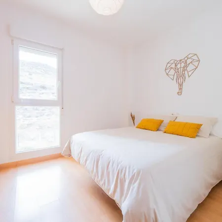Apartment Cubo's Benalvistas Urban Love & 2 Free Parking Benalmadena