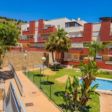 Cubo's Benalvistas Urban Love & 2 Free Parking Benalmadena