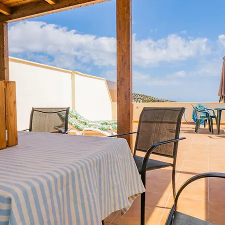 Apartment Cubo's Benalvistas Urban Love & 2 Free Parking Benalmadena